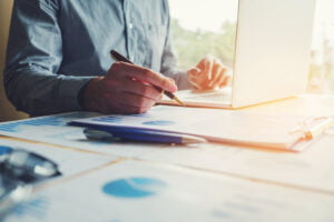 Competitor SEO to outrank your competitors online